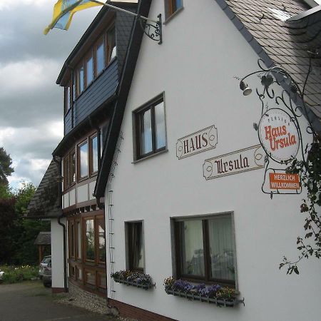 Pension Haus Ursula โคเบลนซ์ ภายนอก รูปภาพ